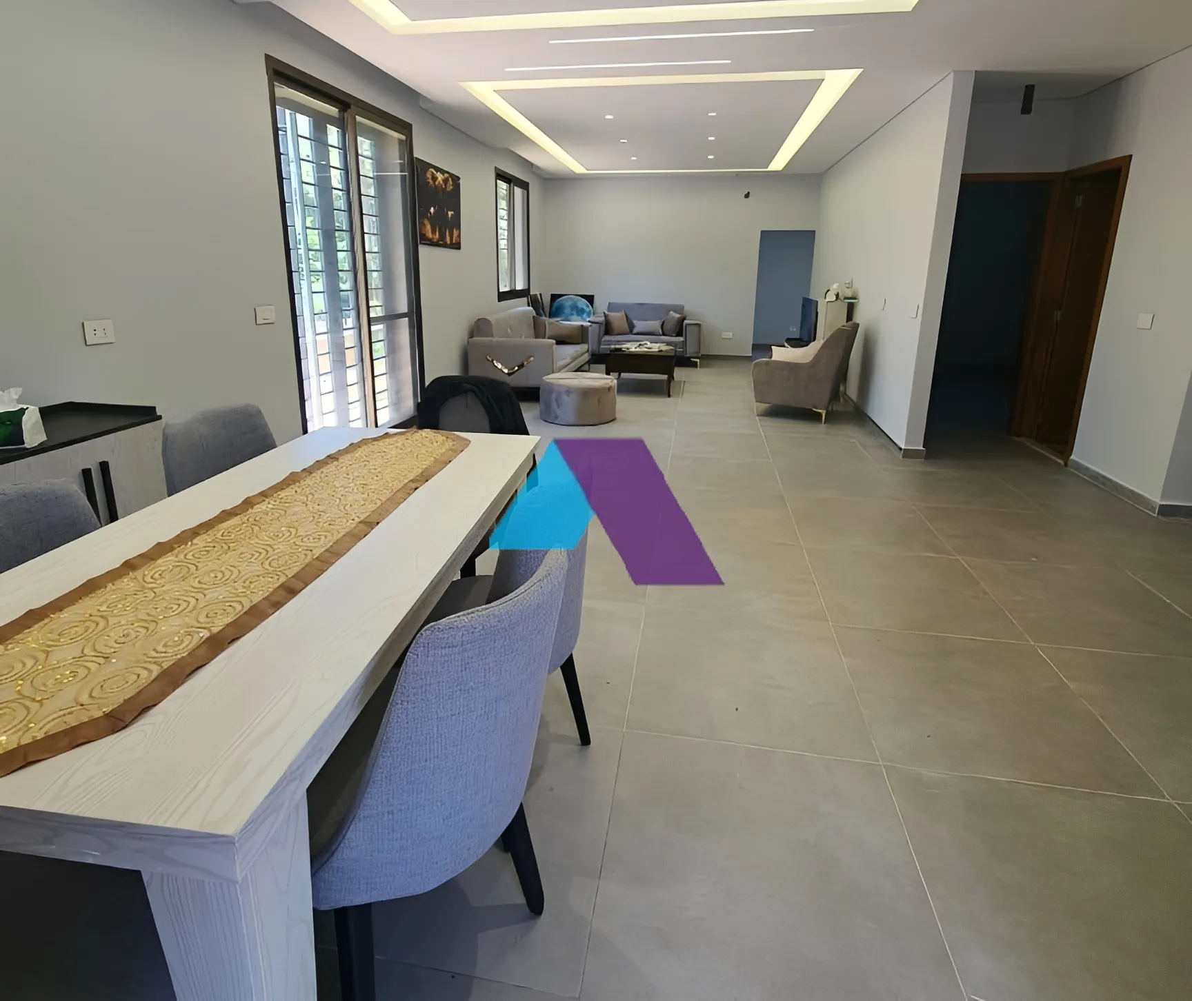 Villa for Sale in Aachqout - 4 bed, 5 bath