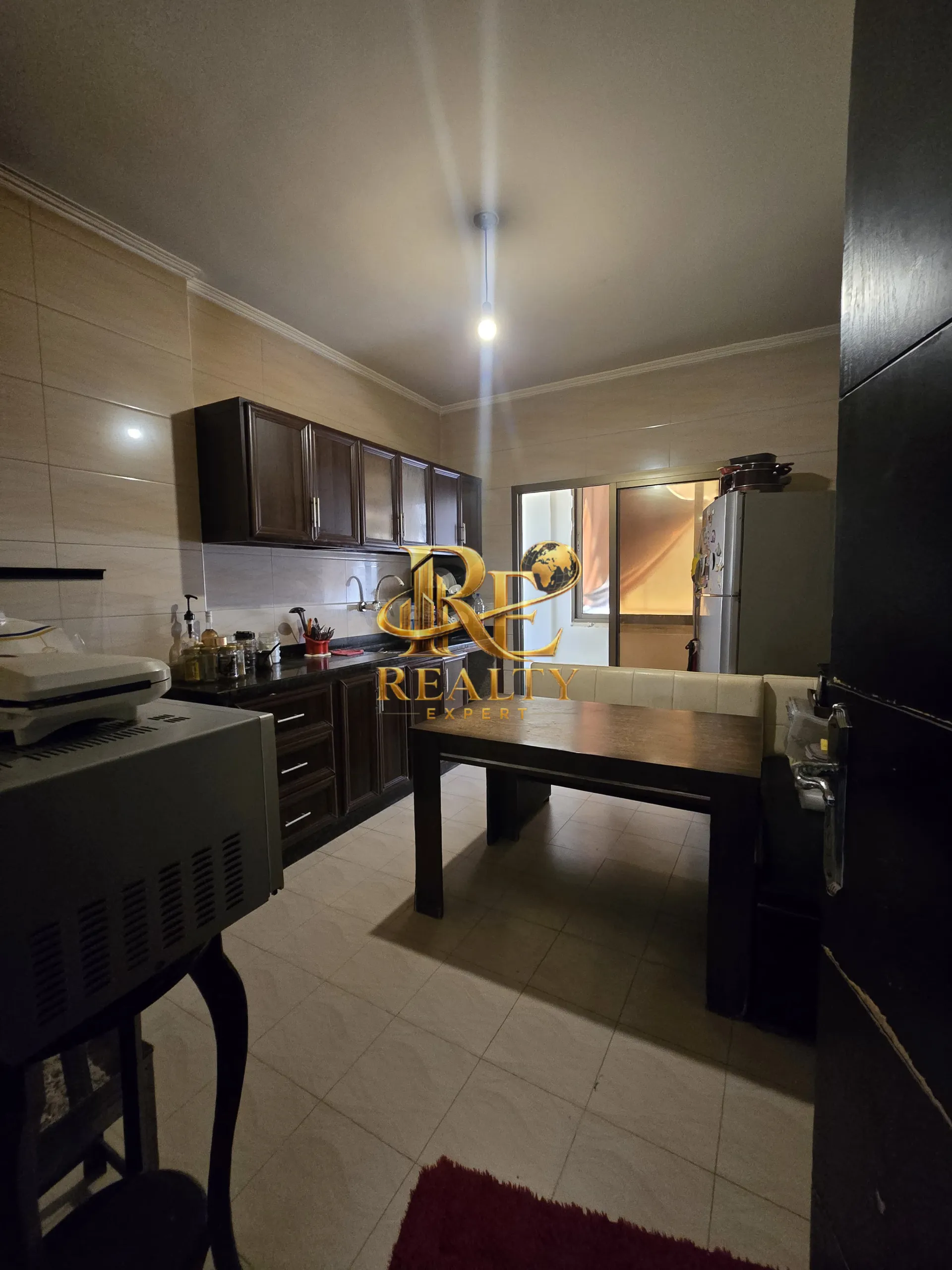 شقة for sale in شويفات القبة، لبنان