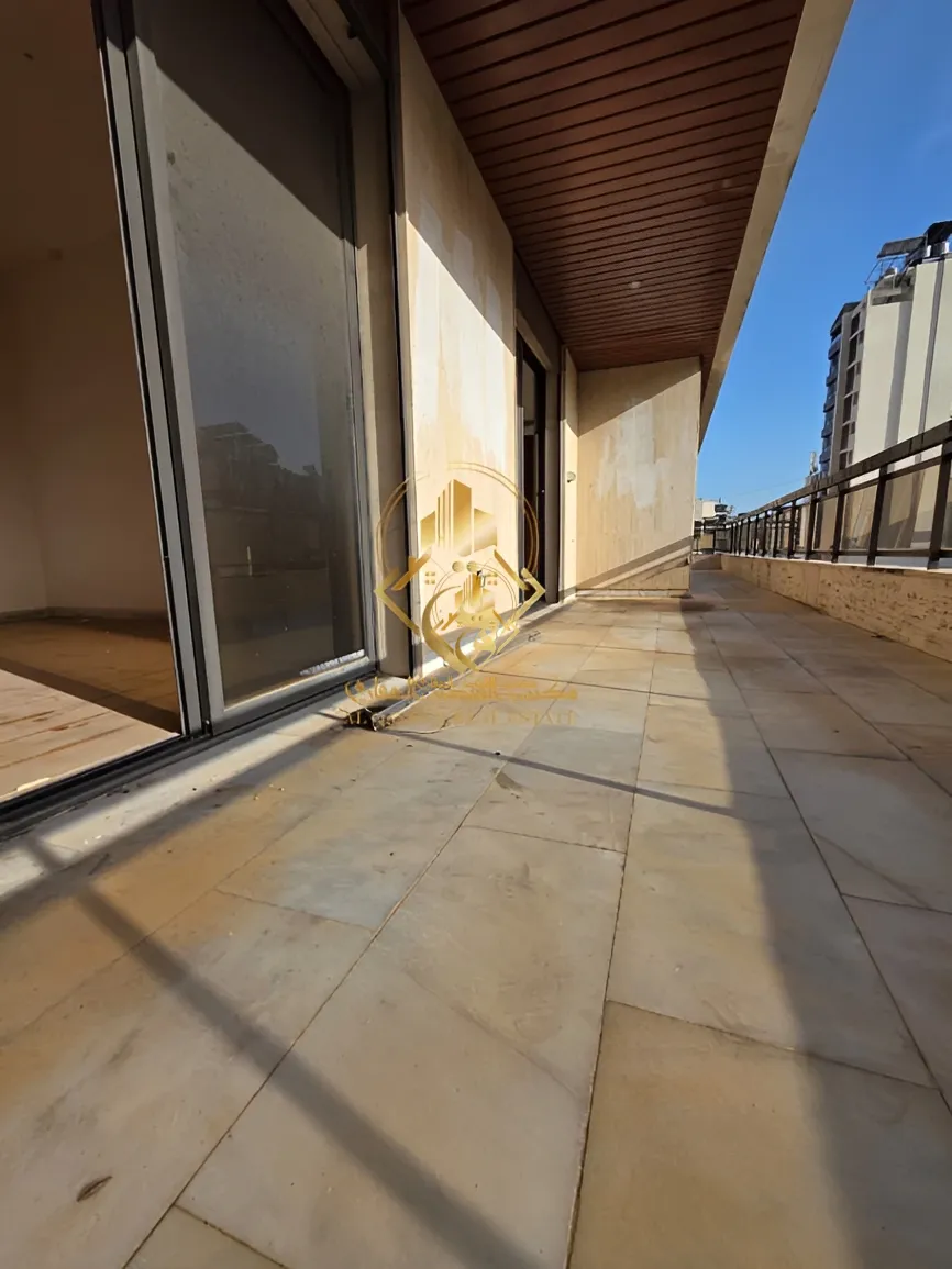 Apartment for sale in Ras Al Naba'a, Beirut, Lebanon