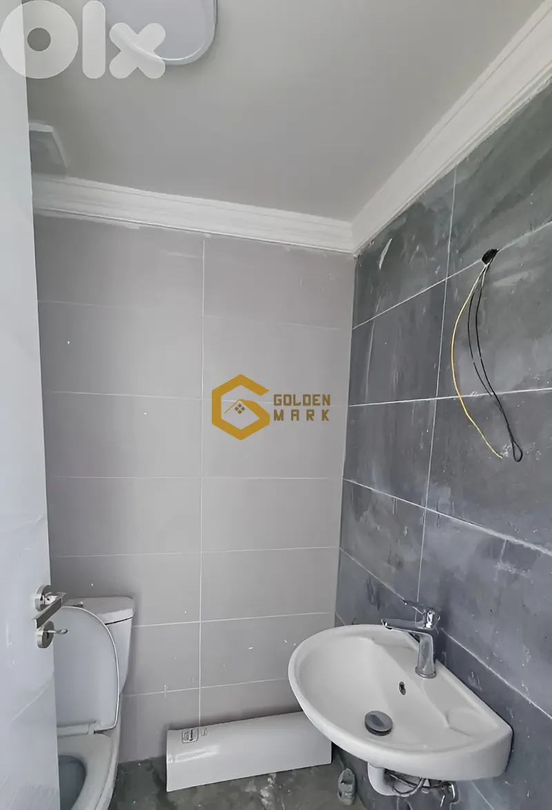 Apartment for Sale in Qornet El Hamra