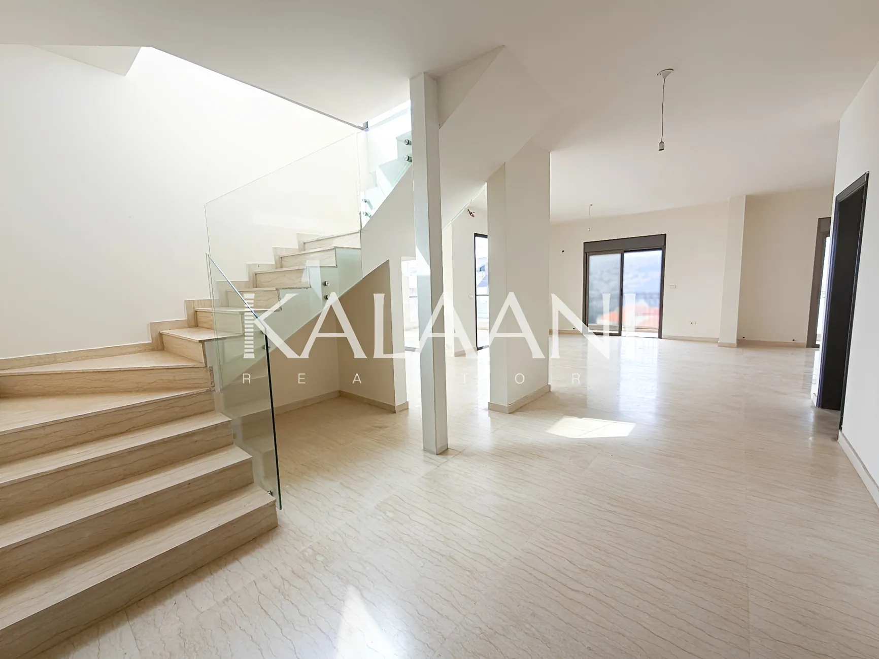 Duplex for sale in Mazraat Yachoua, Lebanon