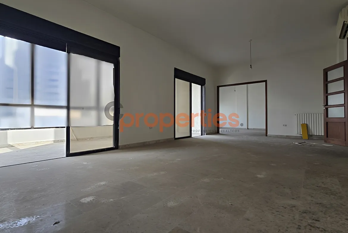 Apartment for Sale in Forn El Chebbak