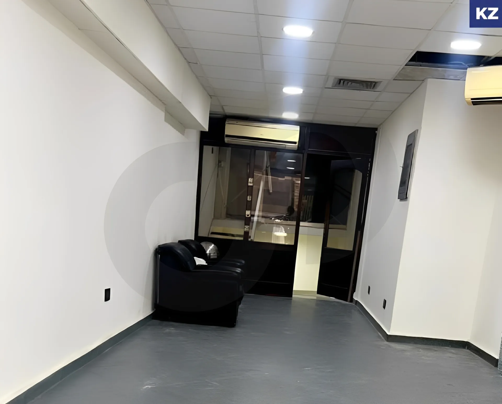 Shop for rent in Hamra, Beirut, Lebanon
