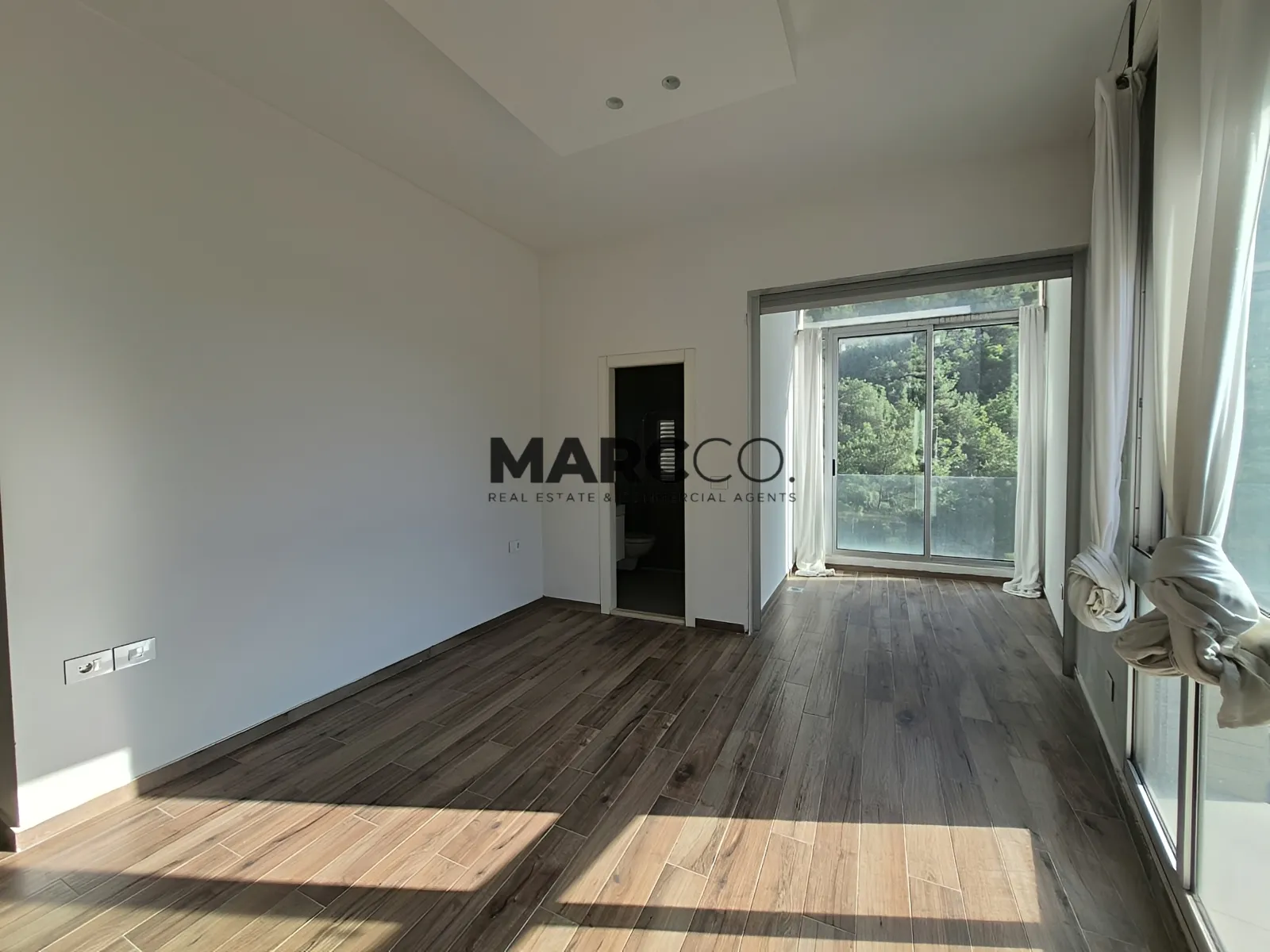 Apartment for sale in Bayada