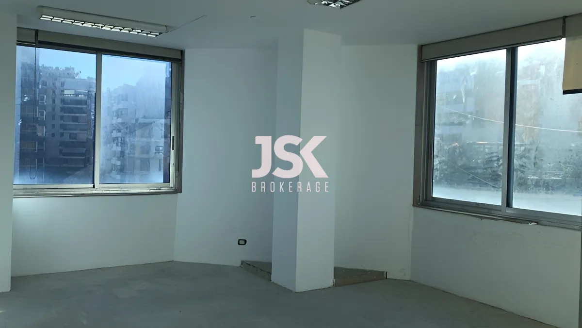 Office for sale in Verdun