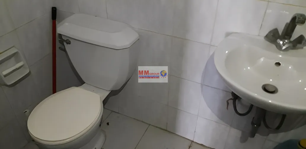 Shop for Sale in Mansourieh