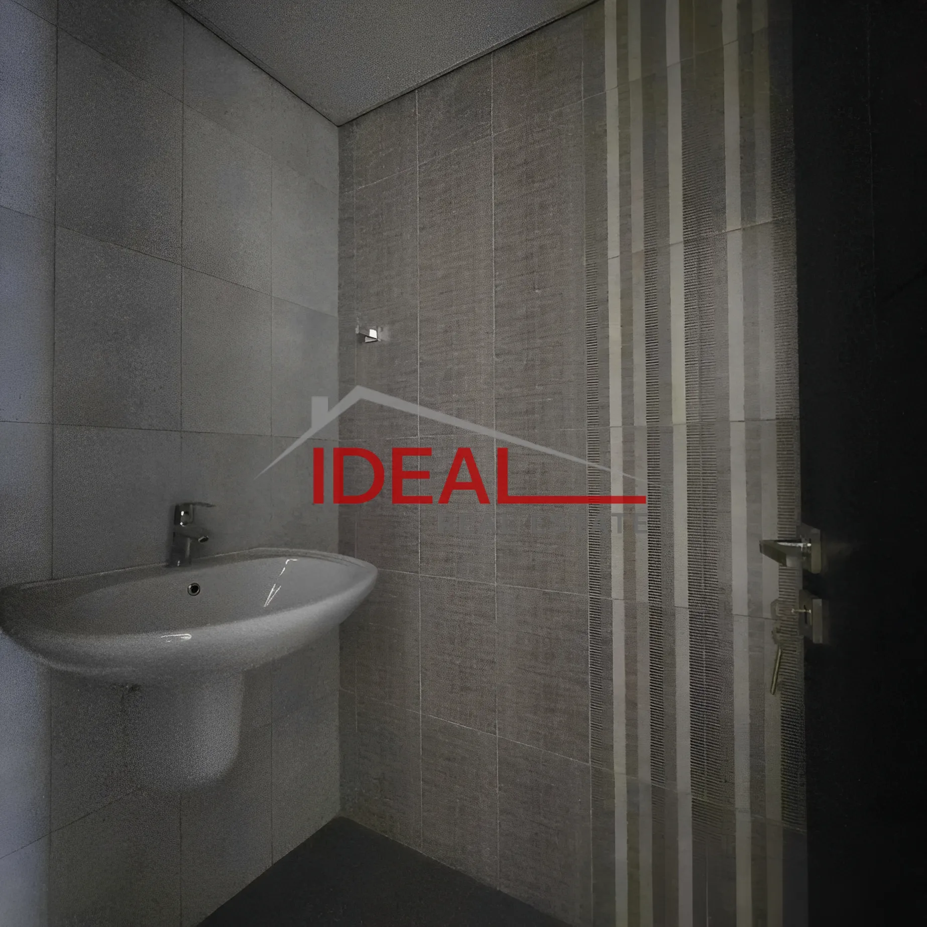 Office for Rent in Forn El Chebbak, Lebanon