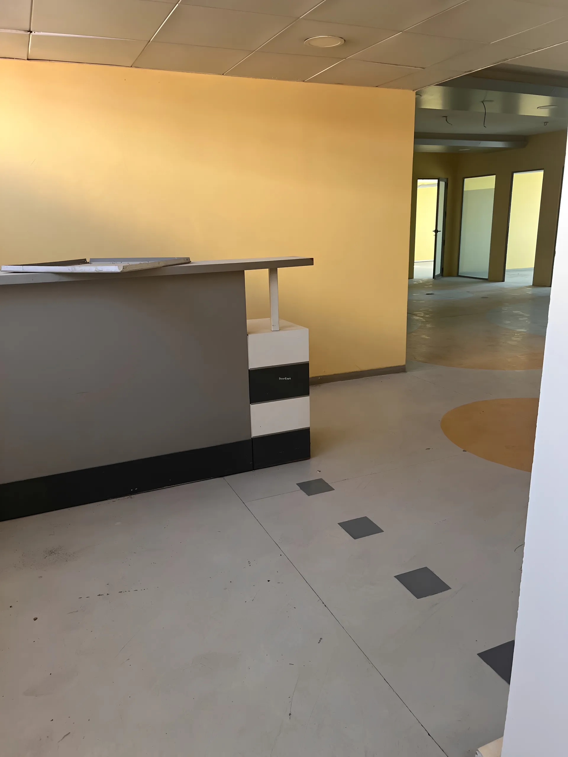 Office for rent in Bechara El Khoury