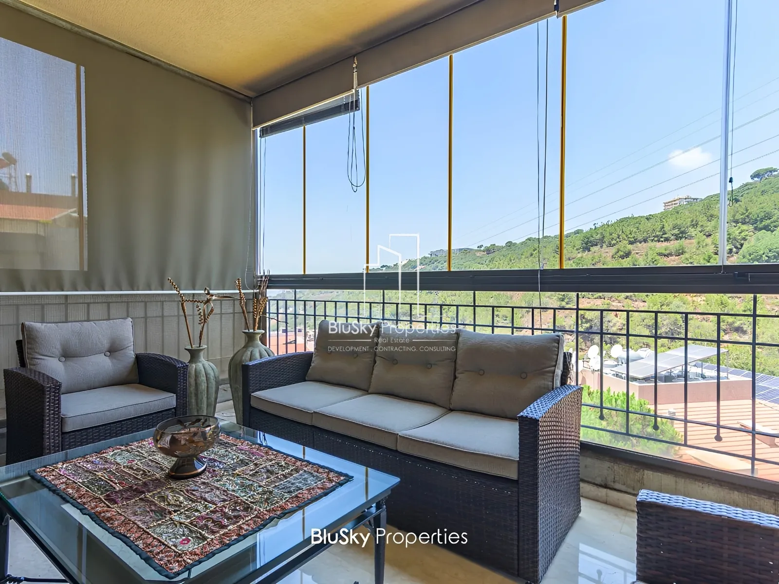 Apartment for Sale in Mansourieh - 3 bed, 4 bath
