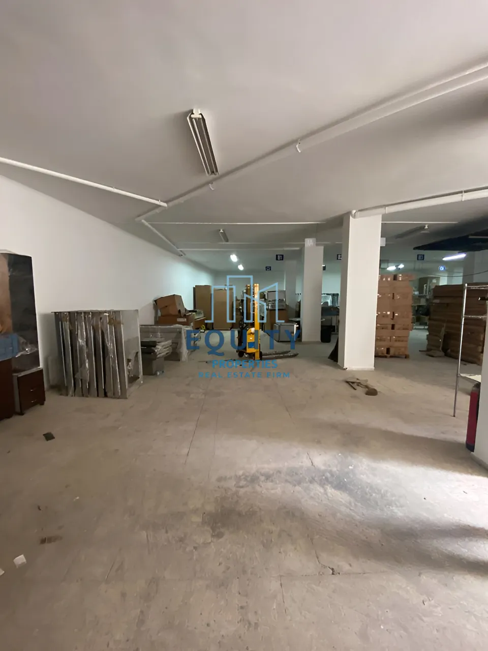 Warehouse for Sale in Naccache