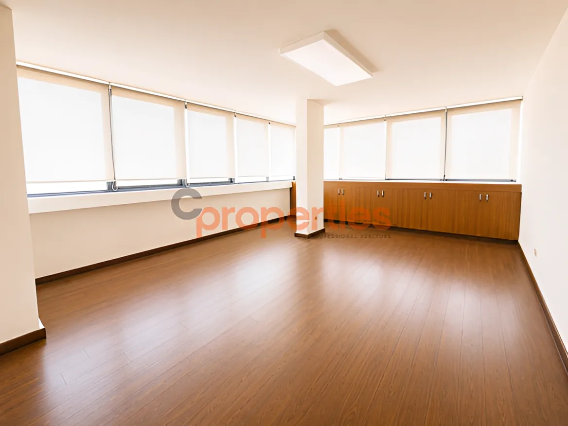 Office for Rent in Zalqa