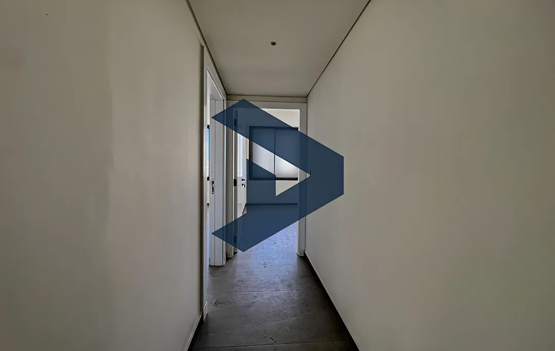 Apartment for sale in Achrafieh, Beirut, Lebanon - 2 bed, 2 bath