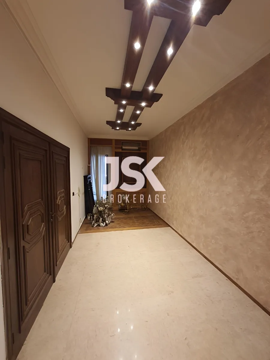 Office for sale in Mansourieh
