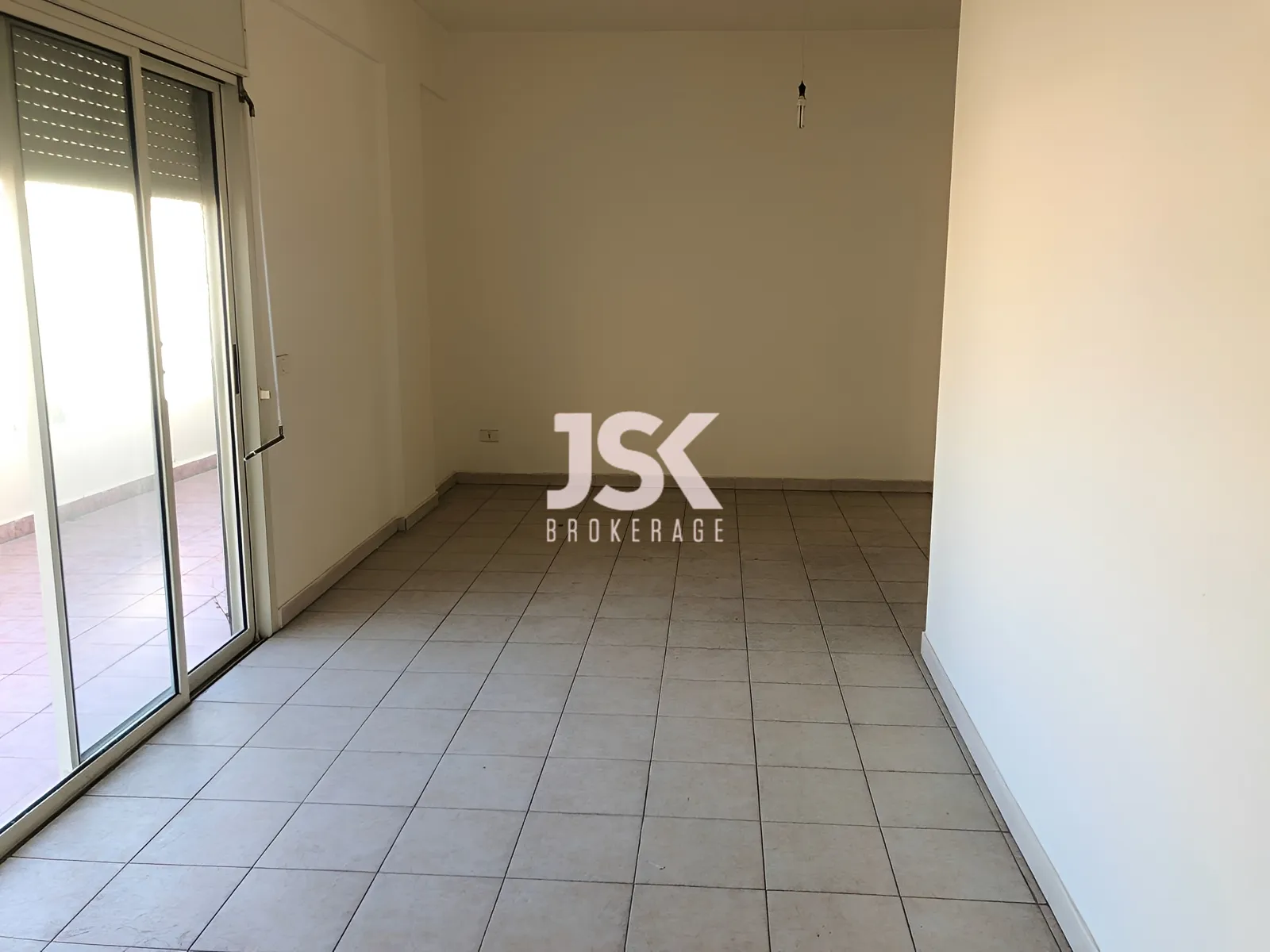 Apartment for Rent in Achrafieh - 3 bed, 3 bath