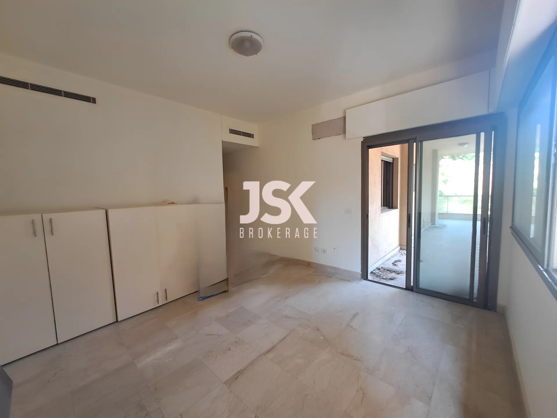 Apartment for Rent in Kraytem