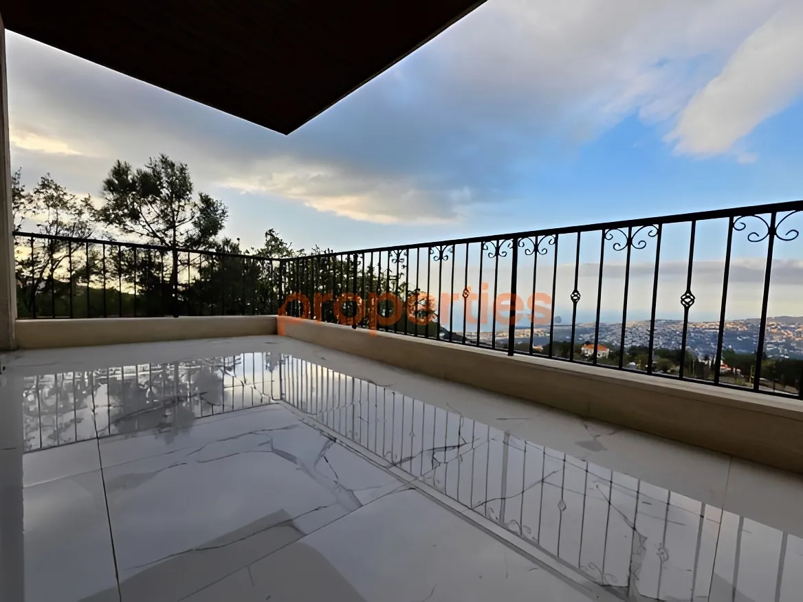 Apartment for Sale in Bikfaiya - 3 bed, 4 bath