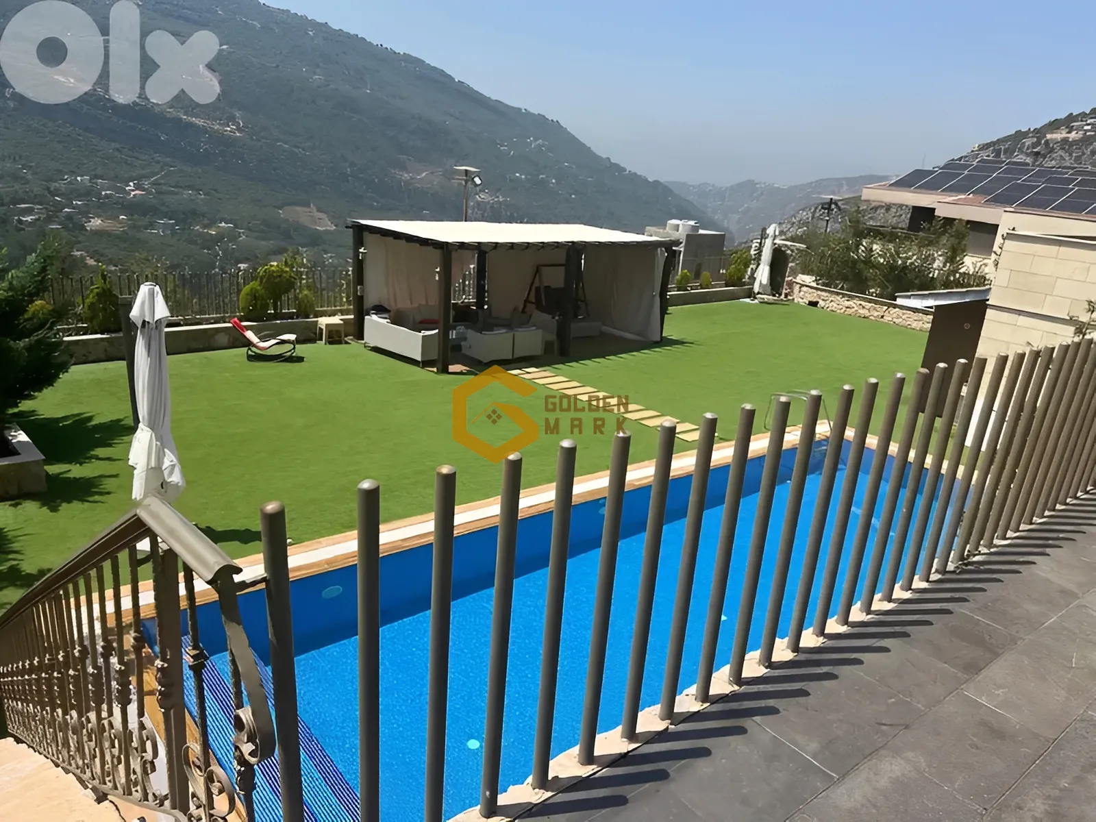 Villa for Sale in Adonis - 6 bed, 7 bath