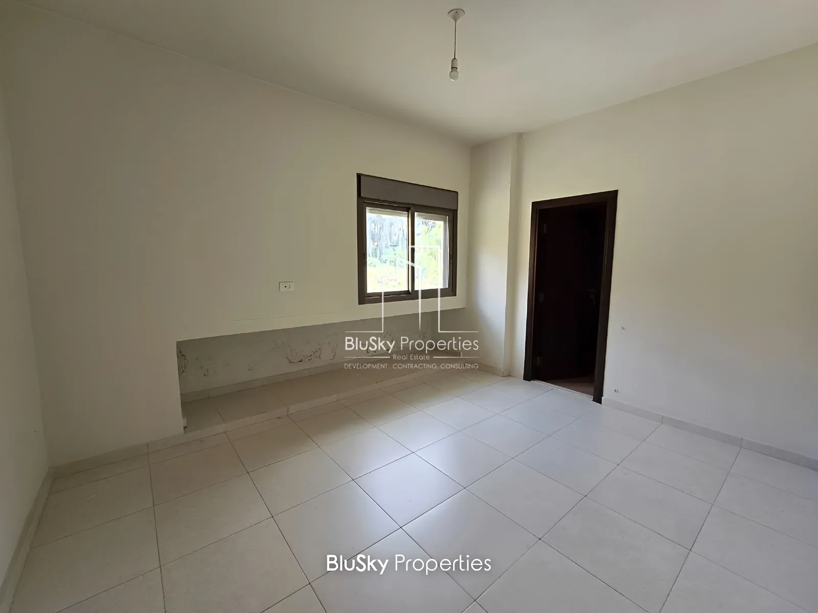 Duplex for Sale in Mansourieh - 5 bed, 3 bath