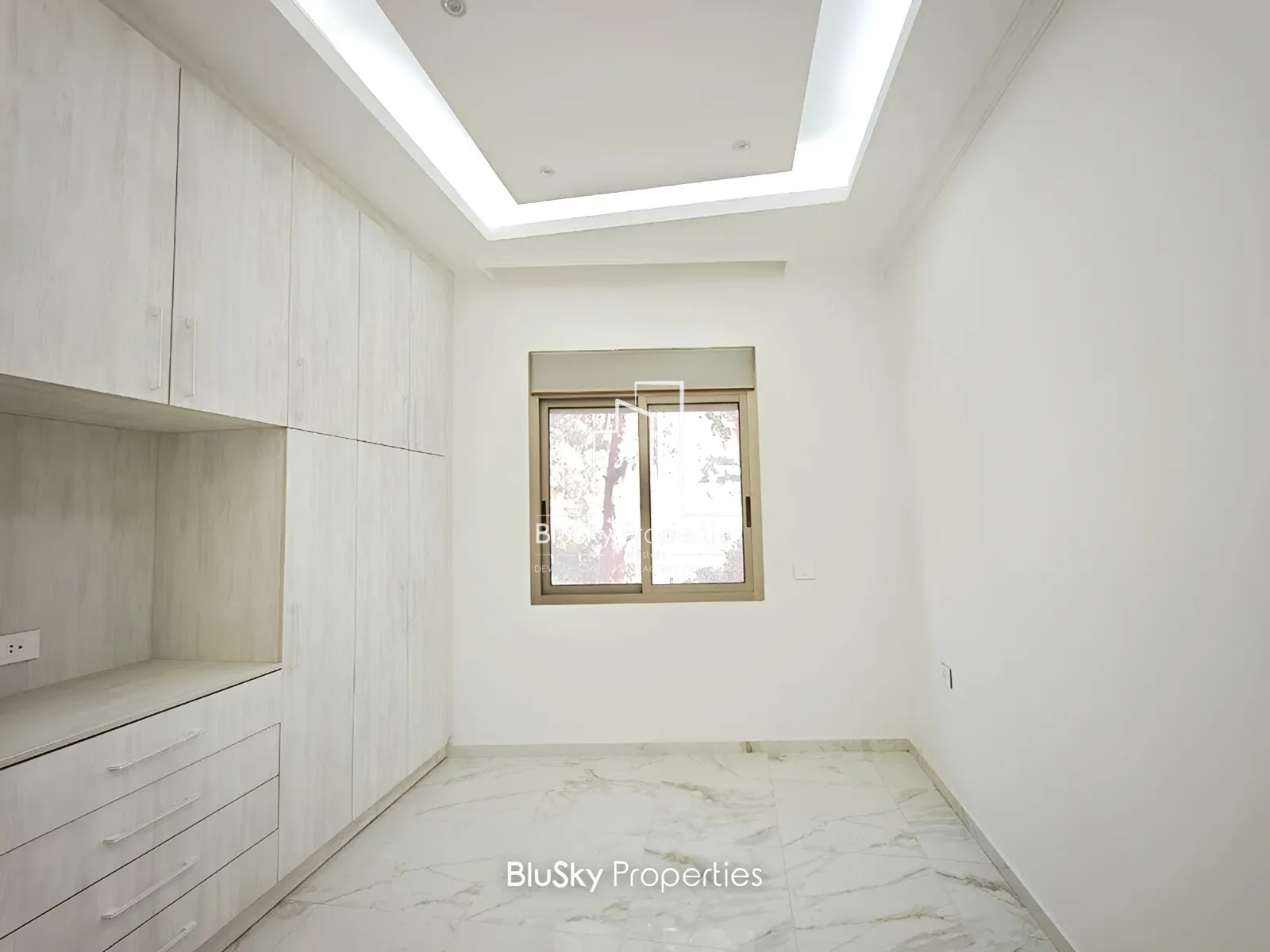 Apartment for Sale in Jouret El Ballout