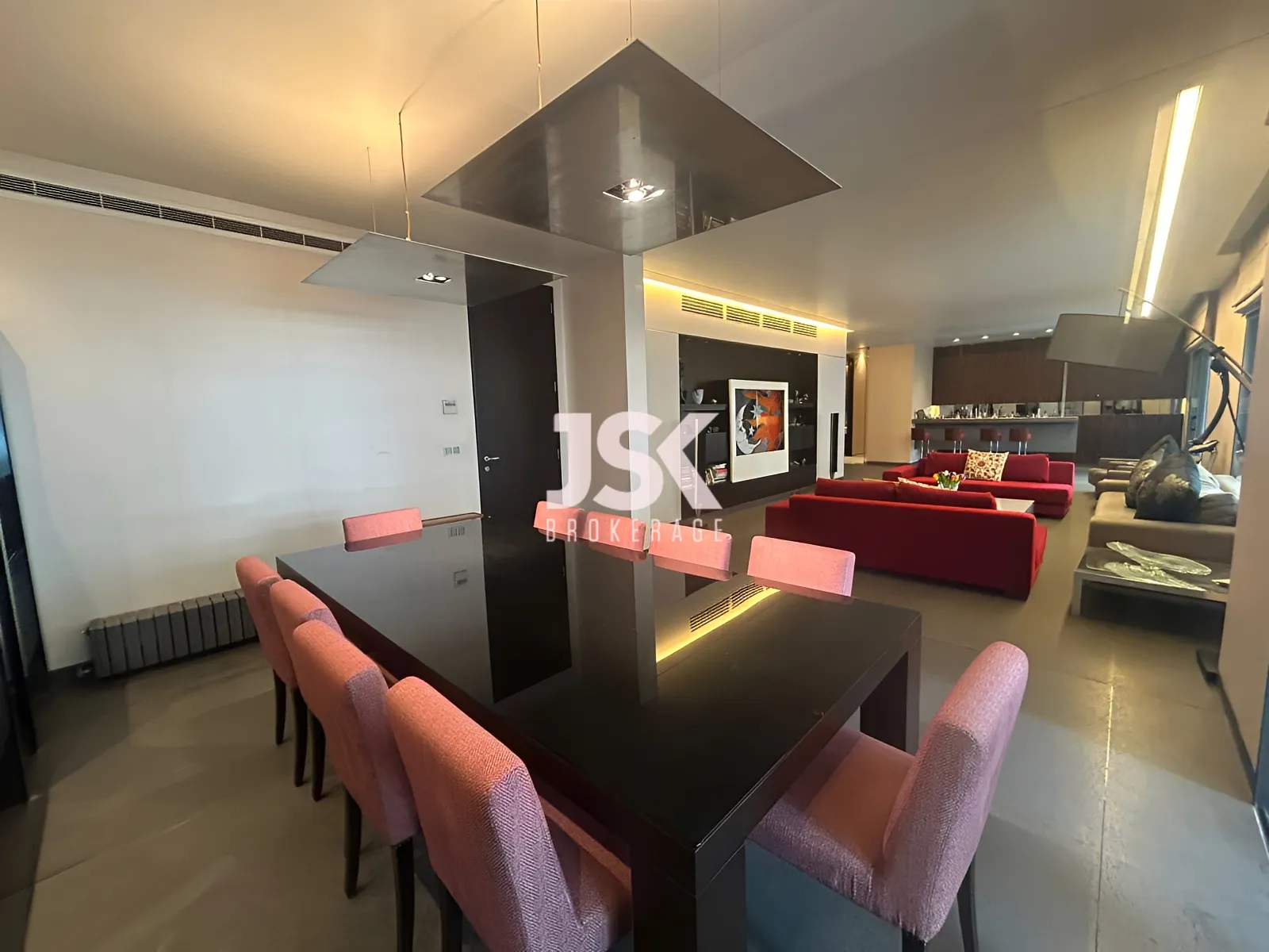 Apartment for Sale in Ain Al Tineh - 3 bed, 4 bath