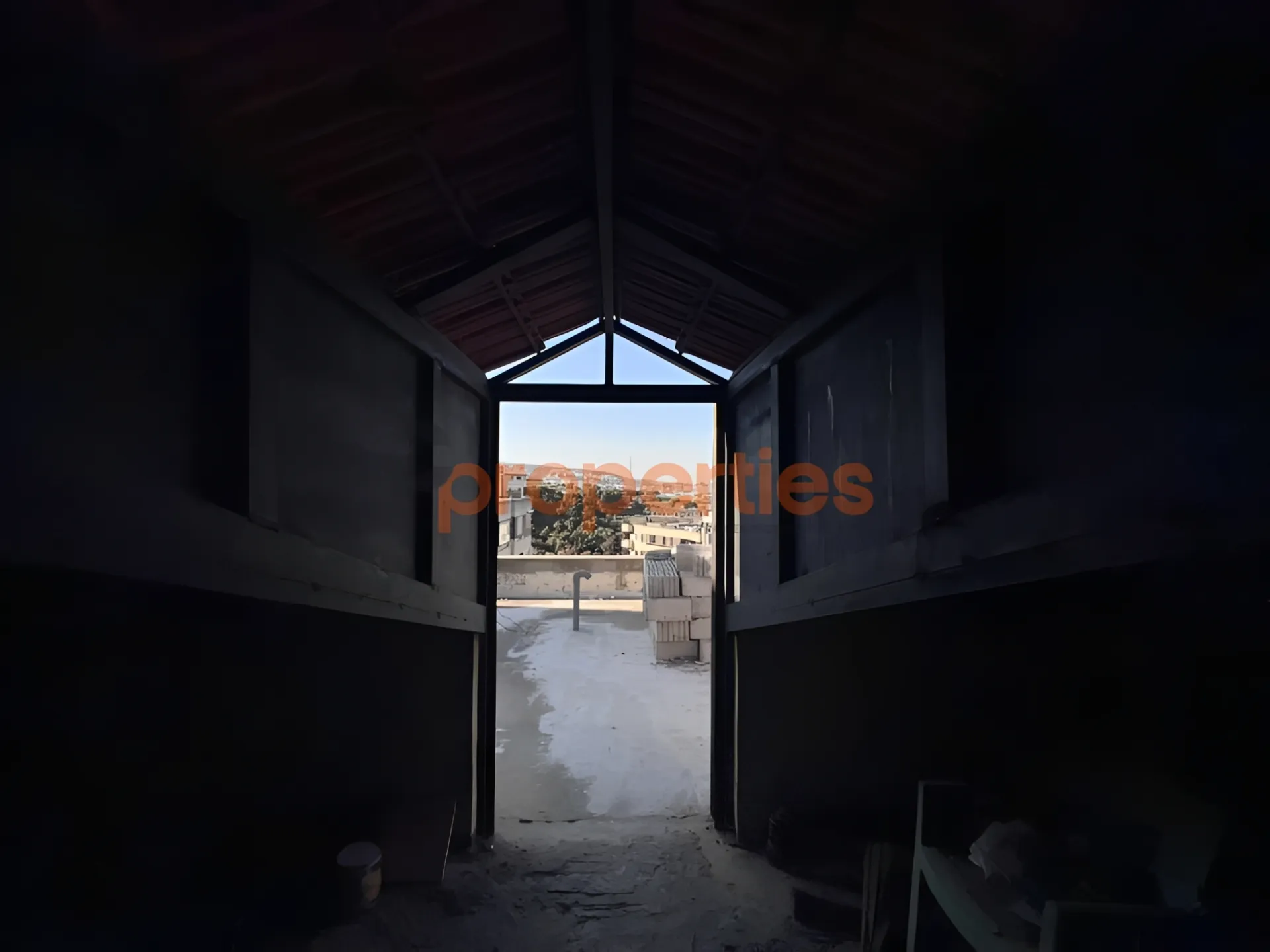 Triplex for Sale in Mar Roukoz