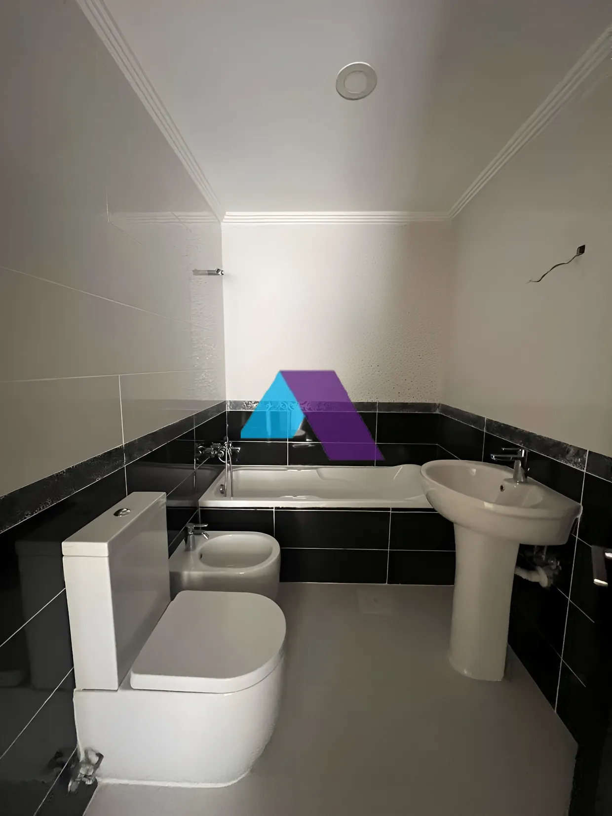 Apartment for Sale in Msaytbeh