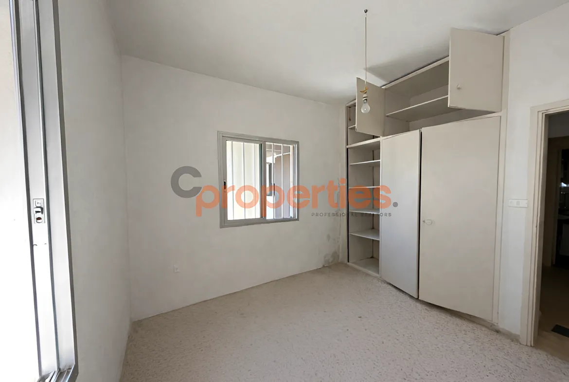 Apartment for Sale in Blat