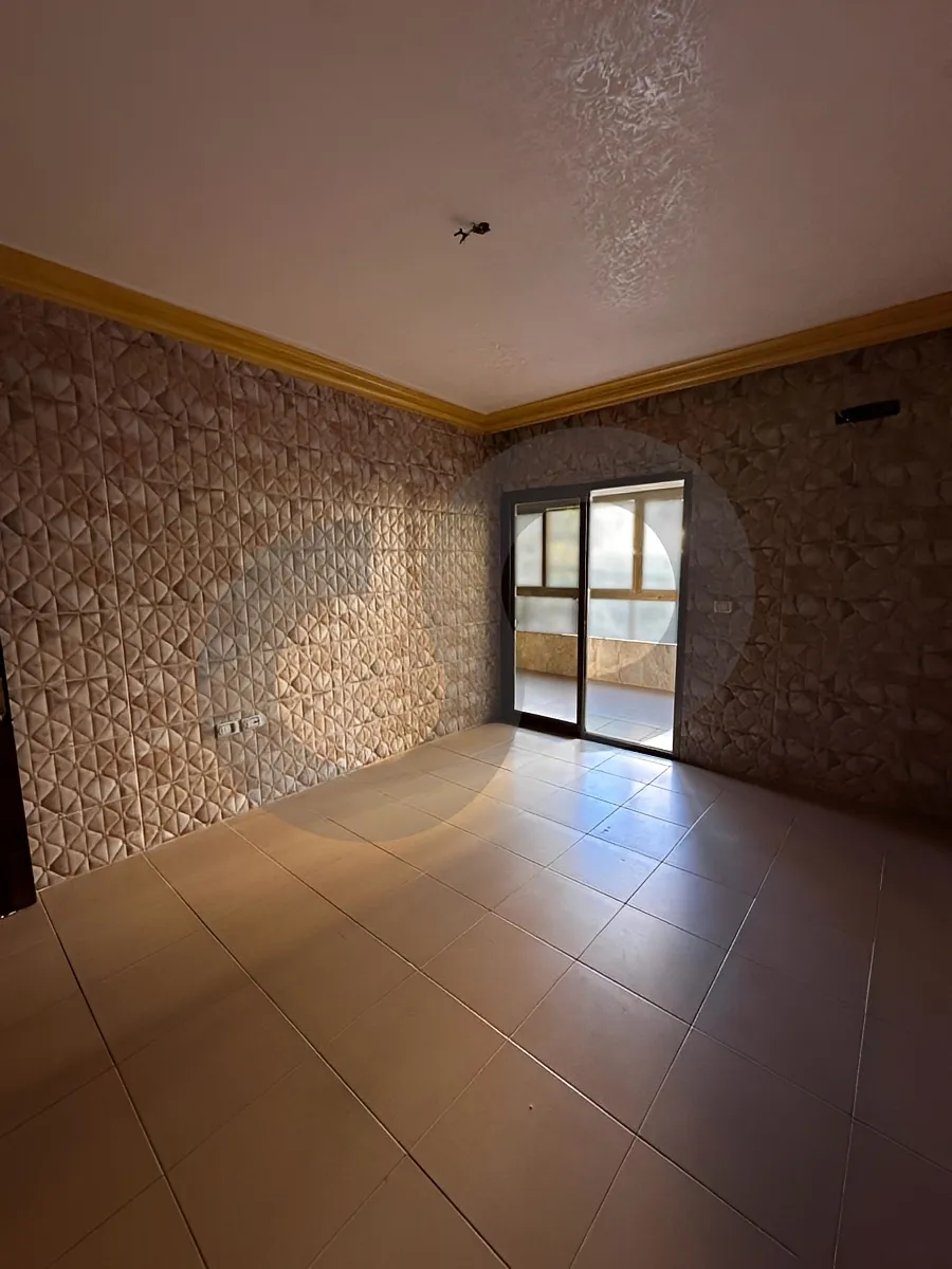 Apartment for Sale in Dawhet Aramoun, Lebanon