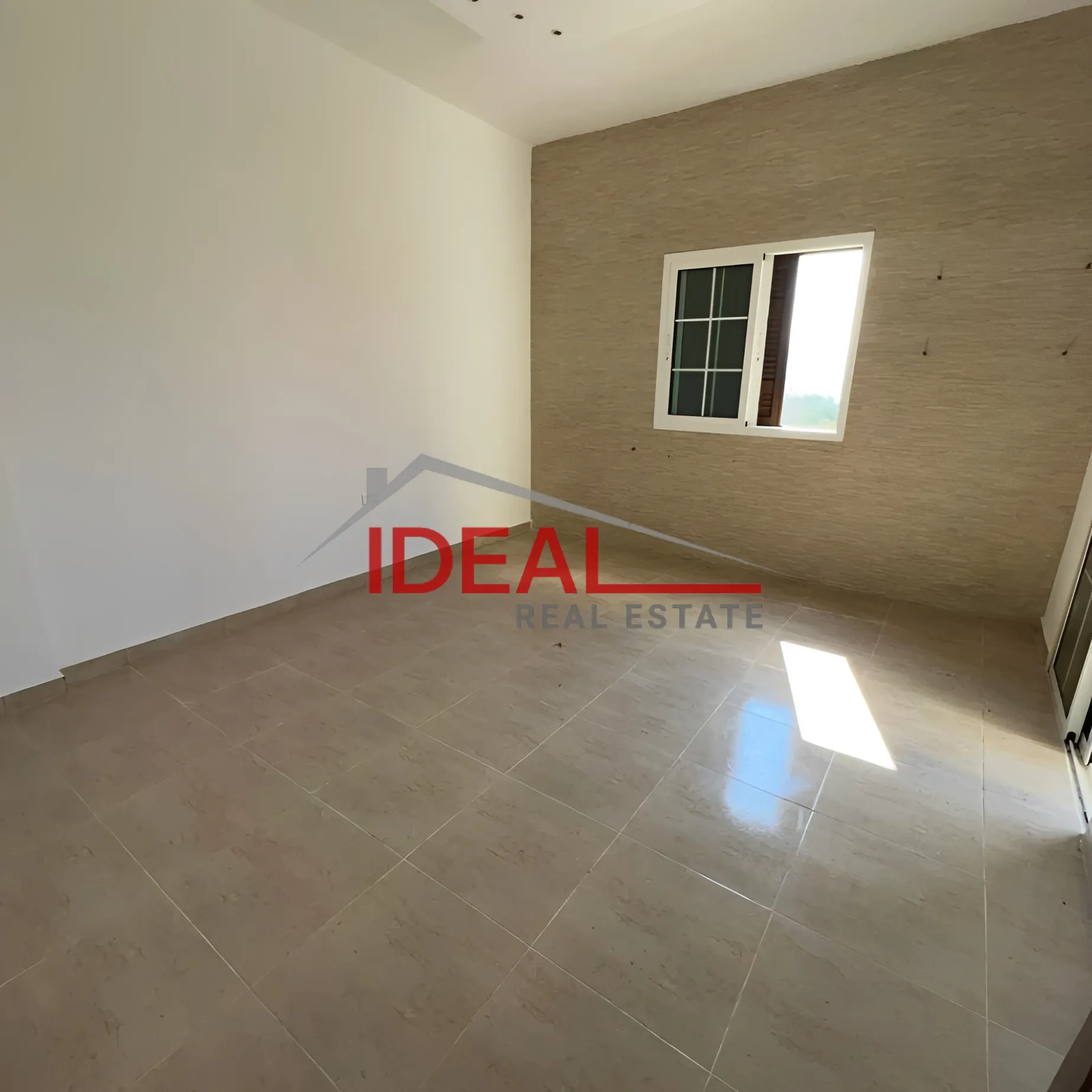 Apartment for Sale in Aabrine, Lebanon