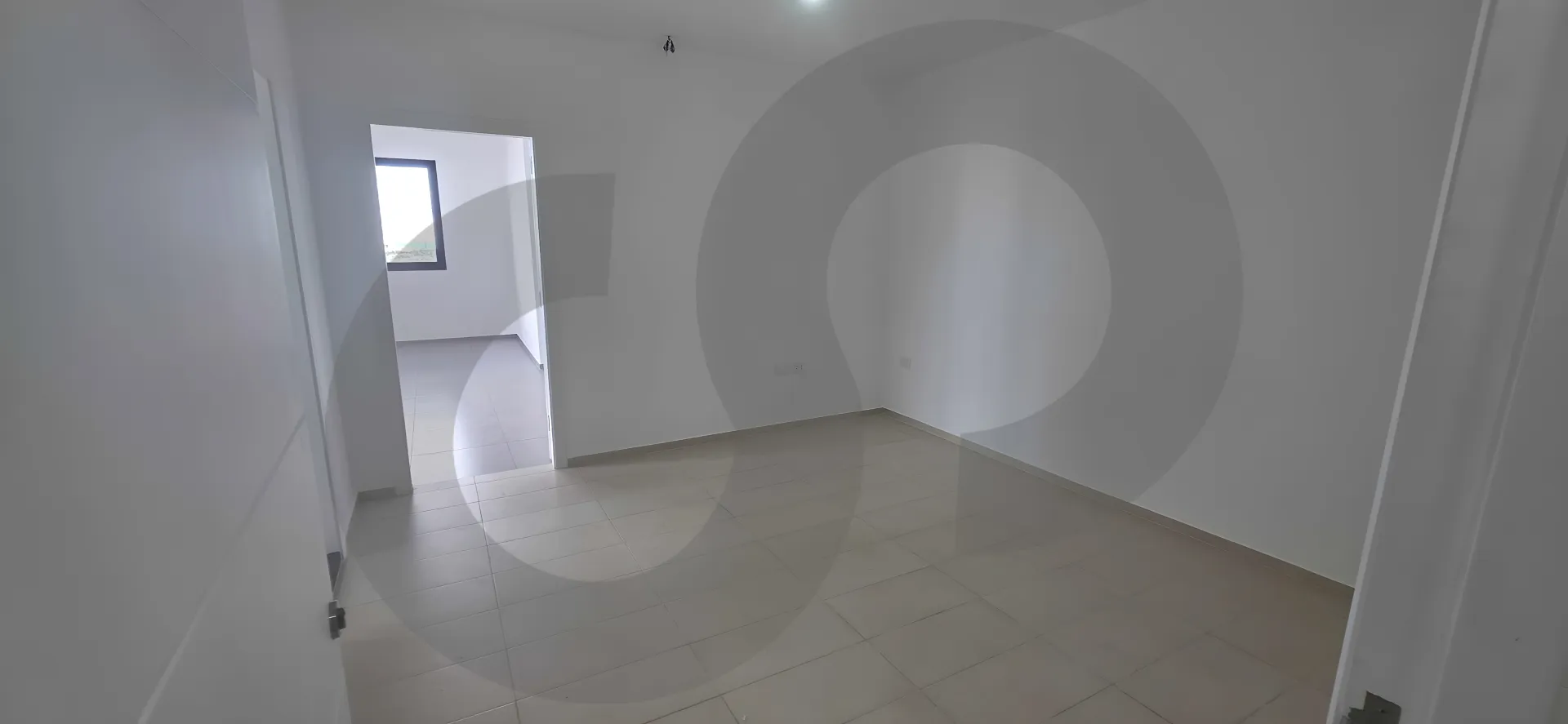 Commercial Property for Rent in Kousba