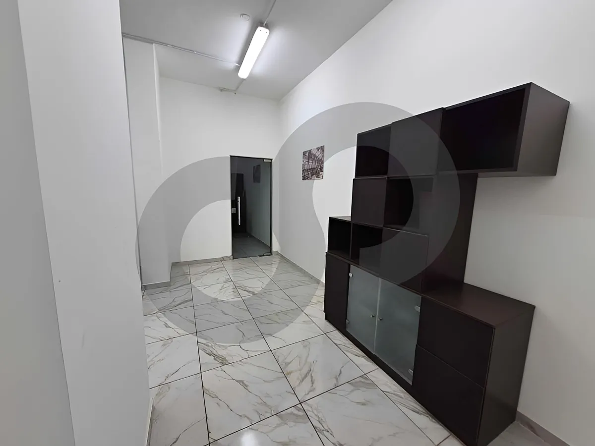 Warehouse for sale in Ain El Tineh