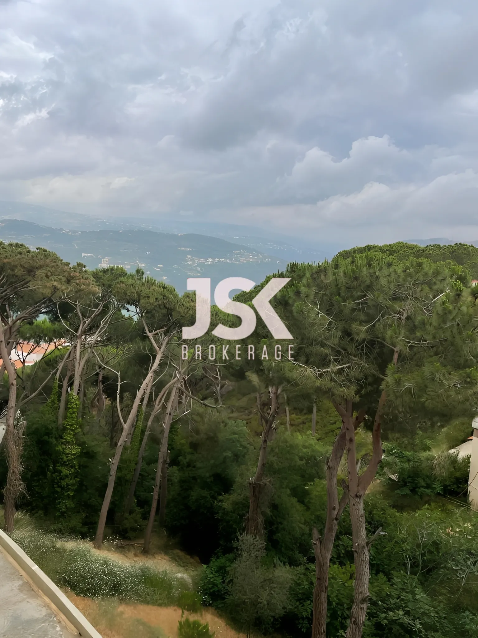 Apartment for Sale in Broummana, Lebanon - 3 bed, 3 bath