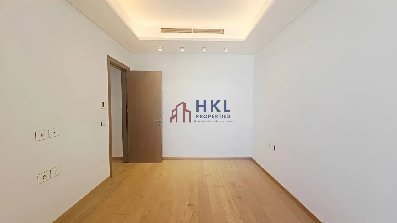 Apartment for rent in Achrafieh, Beirut, Lebanon - 3 bed, 4 bath