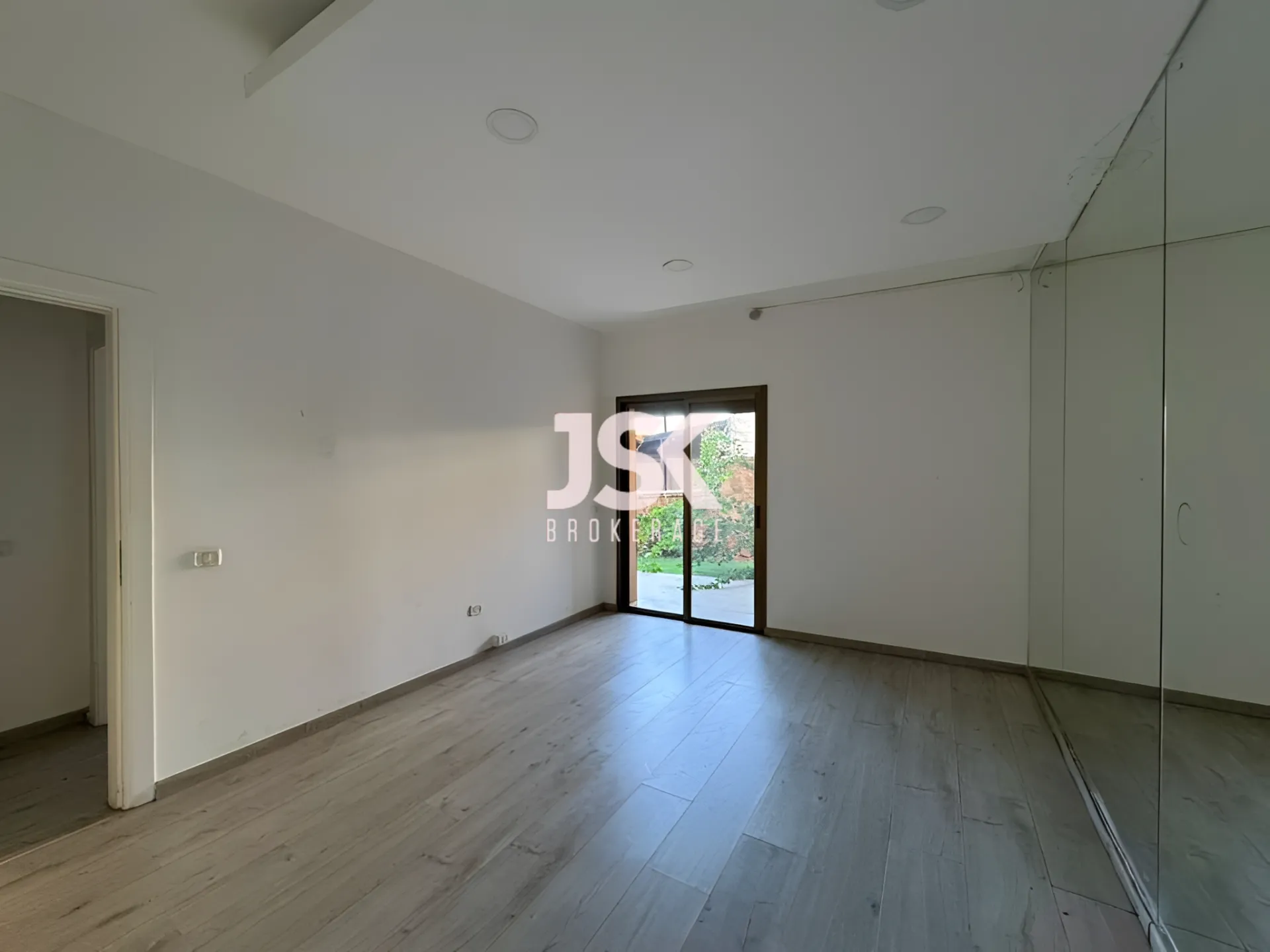 Apartment for Sale in Mansourieh