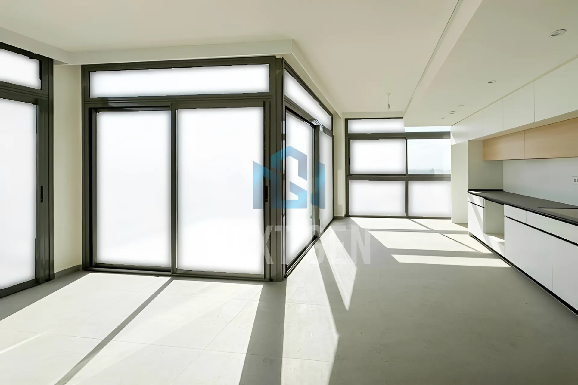 Apartment for rent in Achrafieh, Beirut, Lebanon - 2 bed, 3 bath