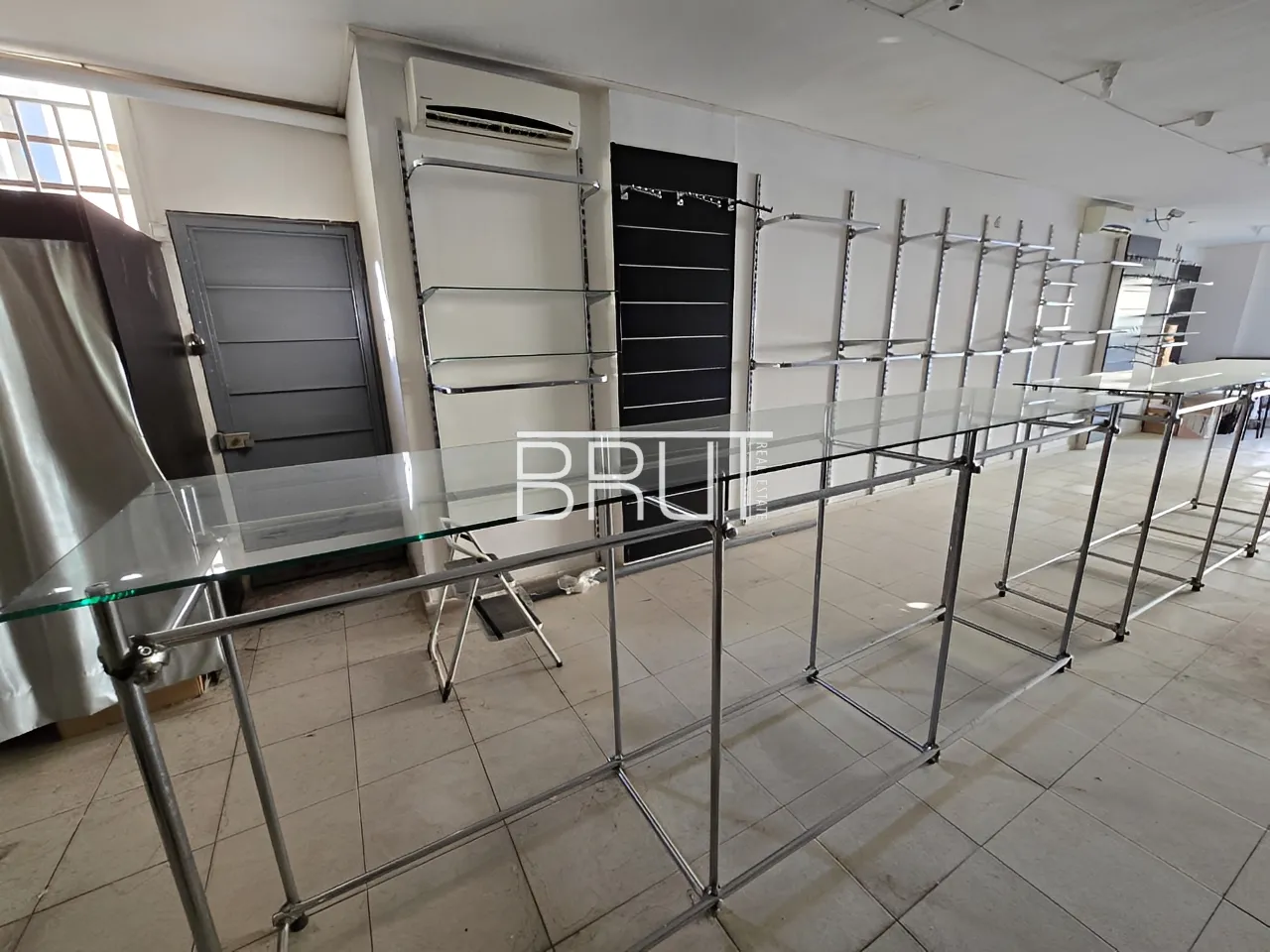 Shop For Sale in Zouk Mikeal