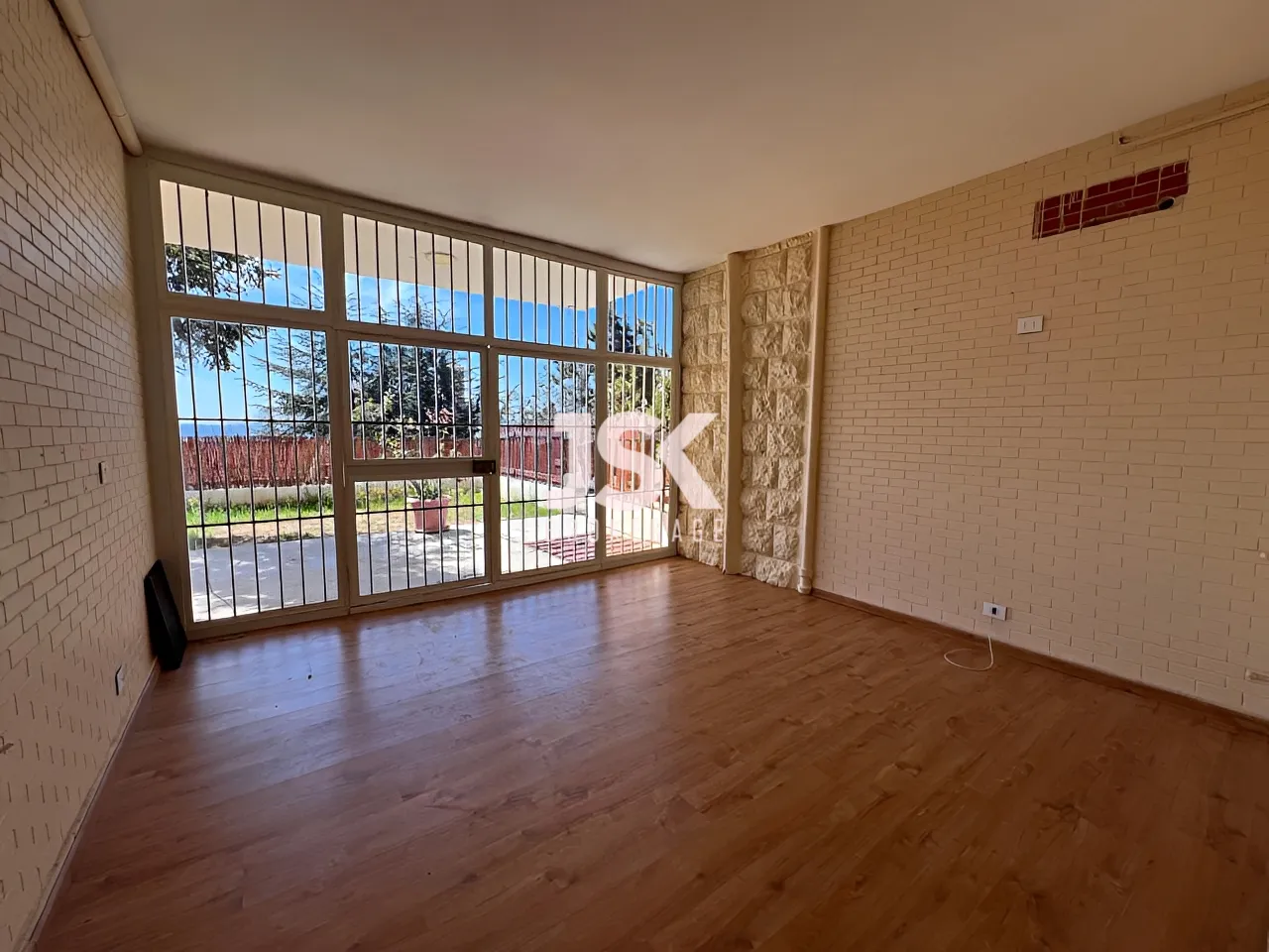 Villa for Sale in Baabdat
