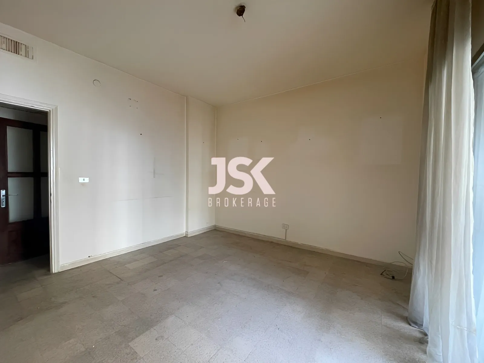 Apartment for Sale in Verdun