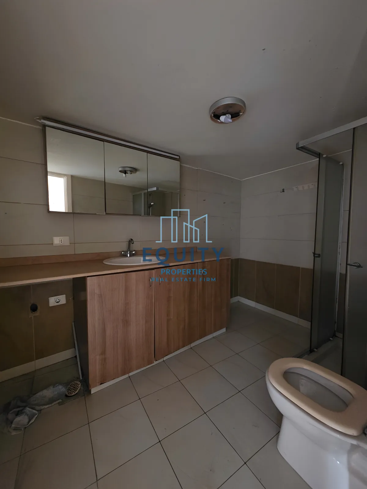 Apartment for sale in Jeitaoui