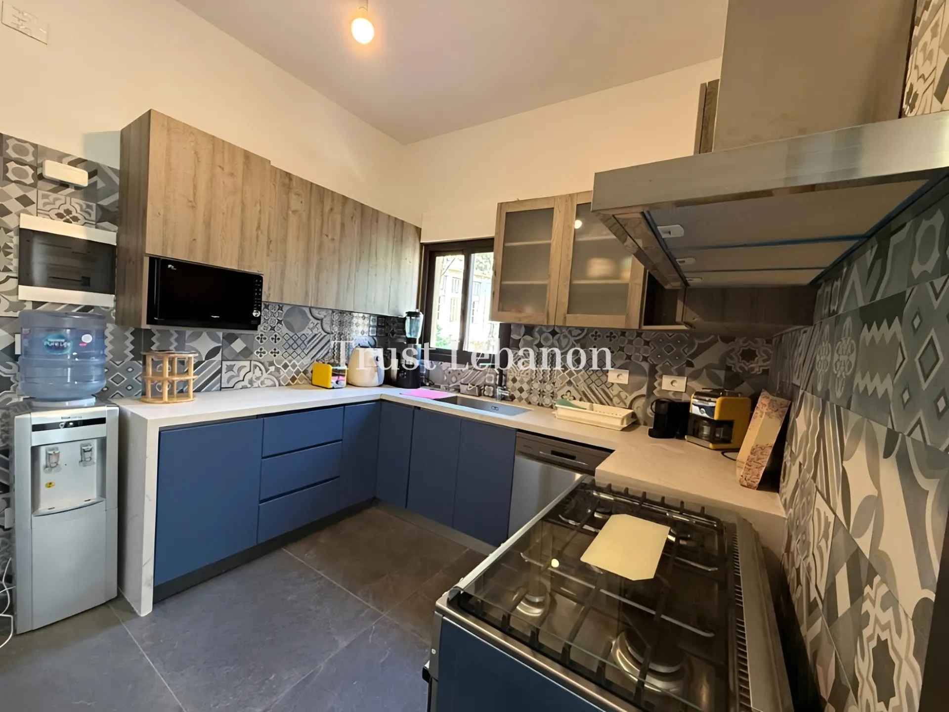 Apartment for rent in Beit Meri