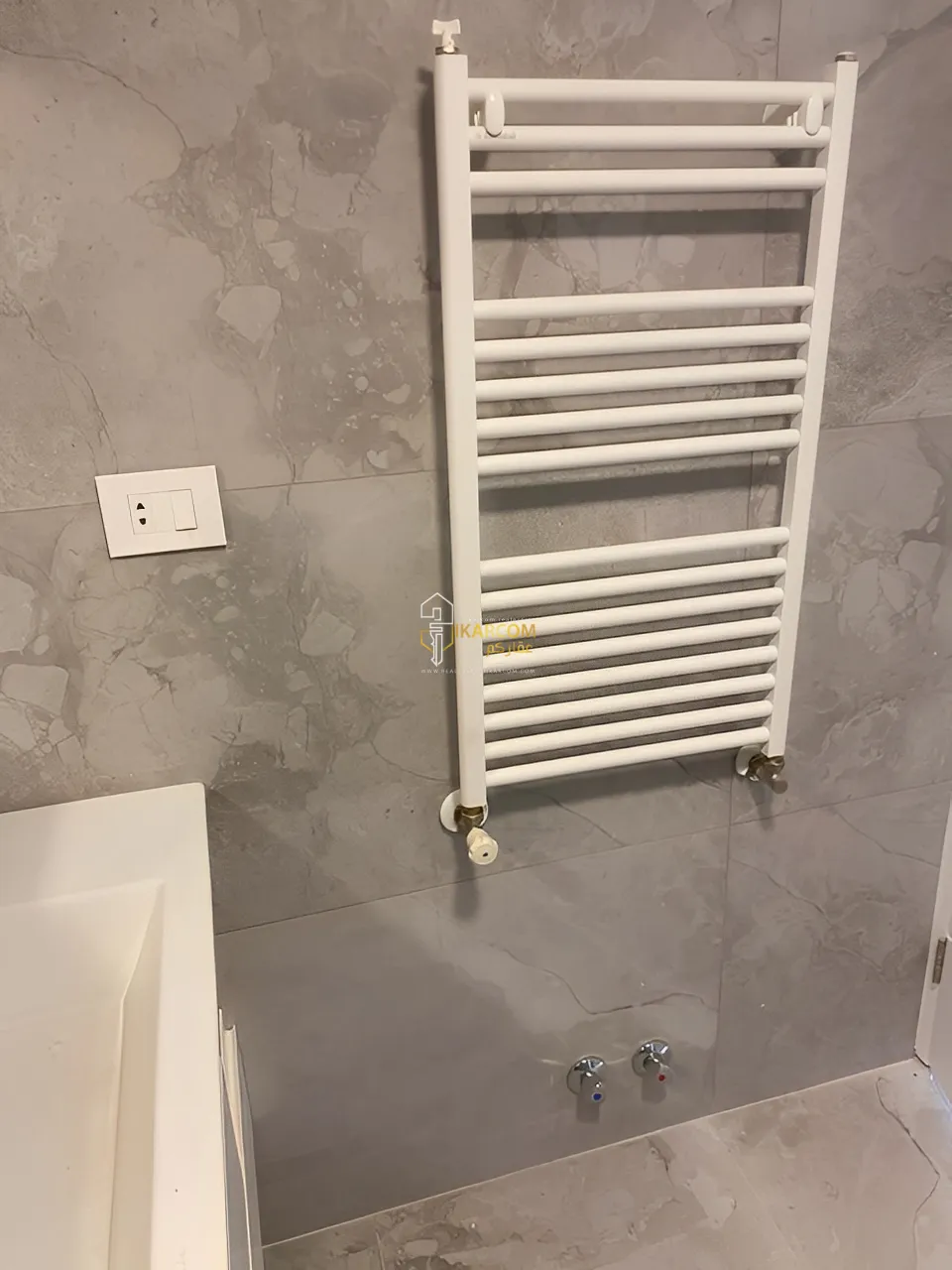 Apartment for Sale in Jal El Dib