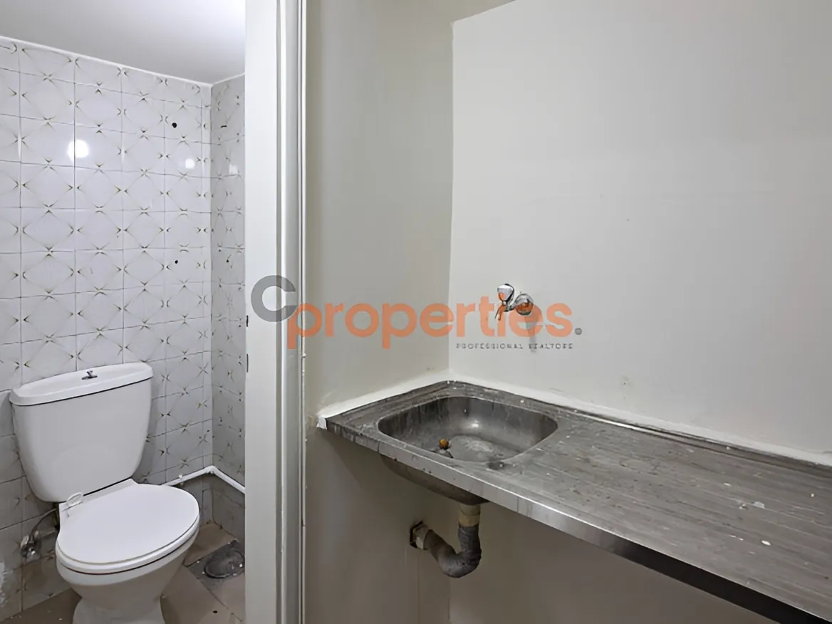 Office for Rent in Baouchriyeh