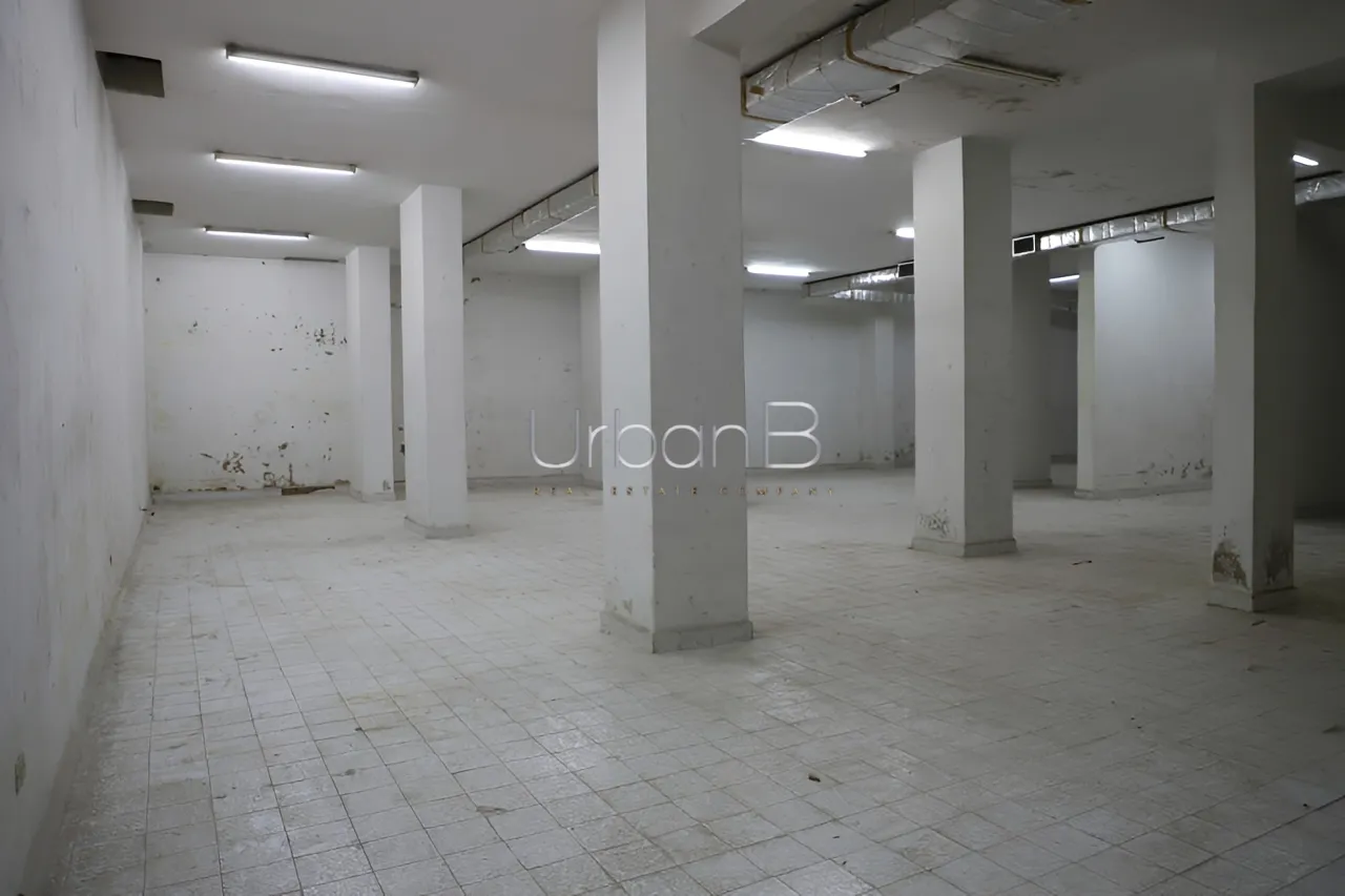 Warehouse for rent in Mar elias, beirut, lebanon
