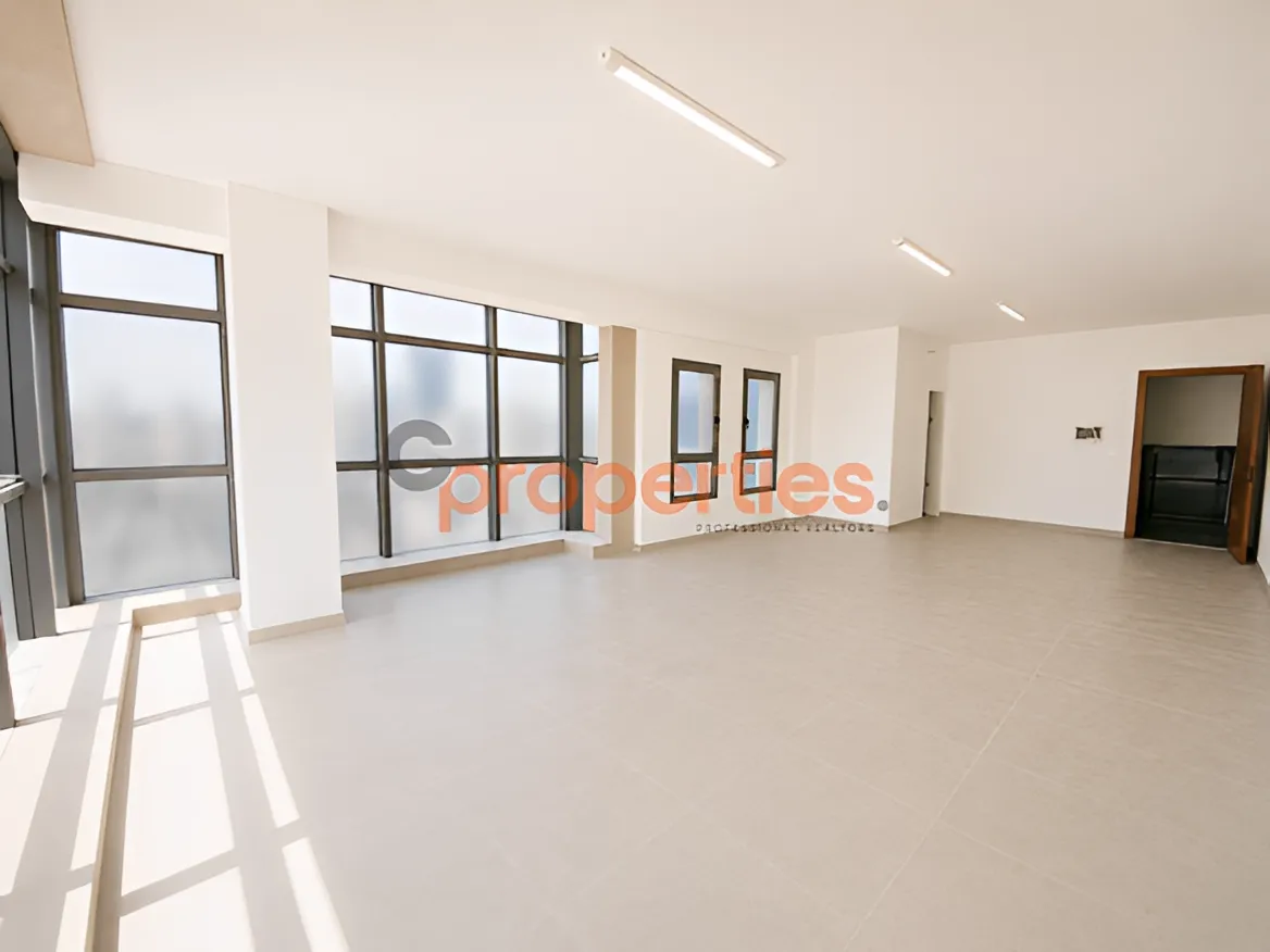 Office for Rent in Zalqa