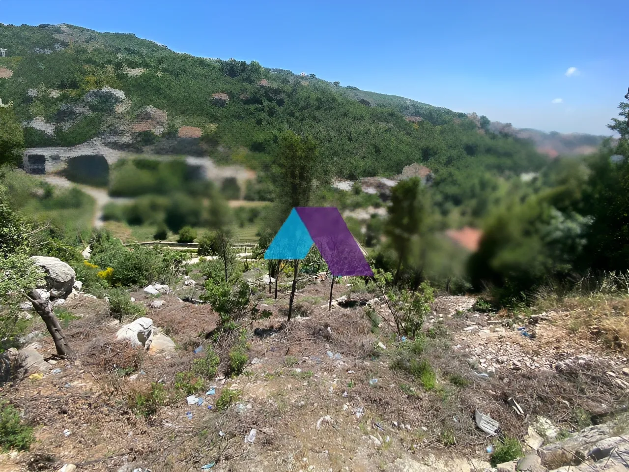 Land for Sale in Aachqout