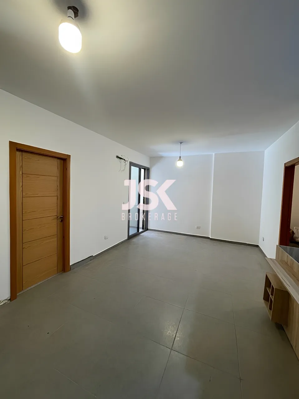 Apartment for Sale in Hosrayel