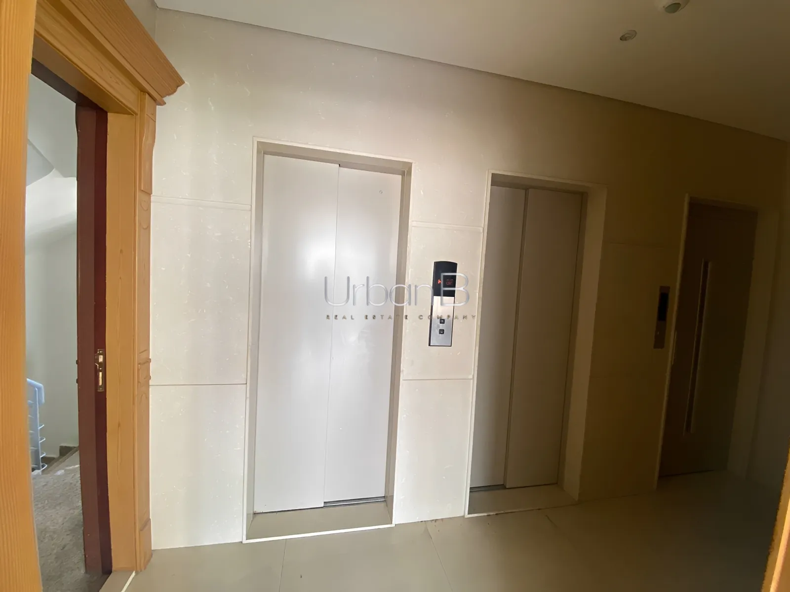 Apartment for rent in Manara, beirut, lebanon - 4 bed, 3.5 bath