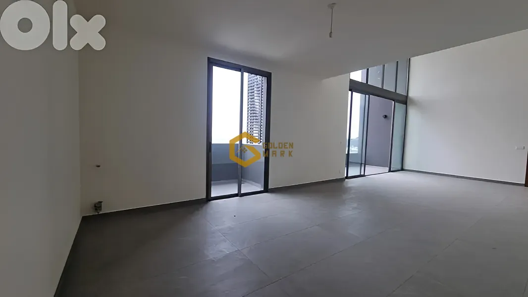 Duplex for Sale in Mazraat Yachoua - 4 bed, 4 bath