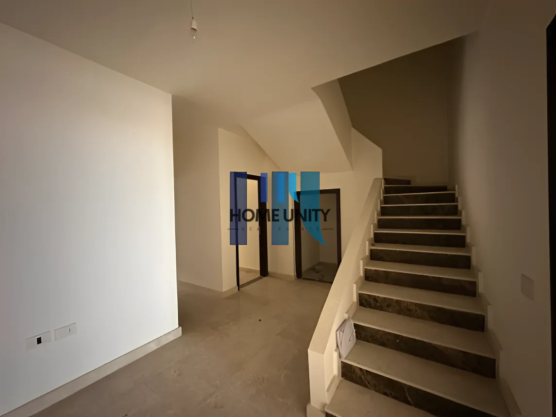 Duplex in Khalde, lebanon - 5 bed, 5.0 bath