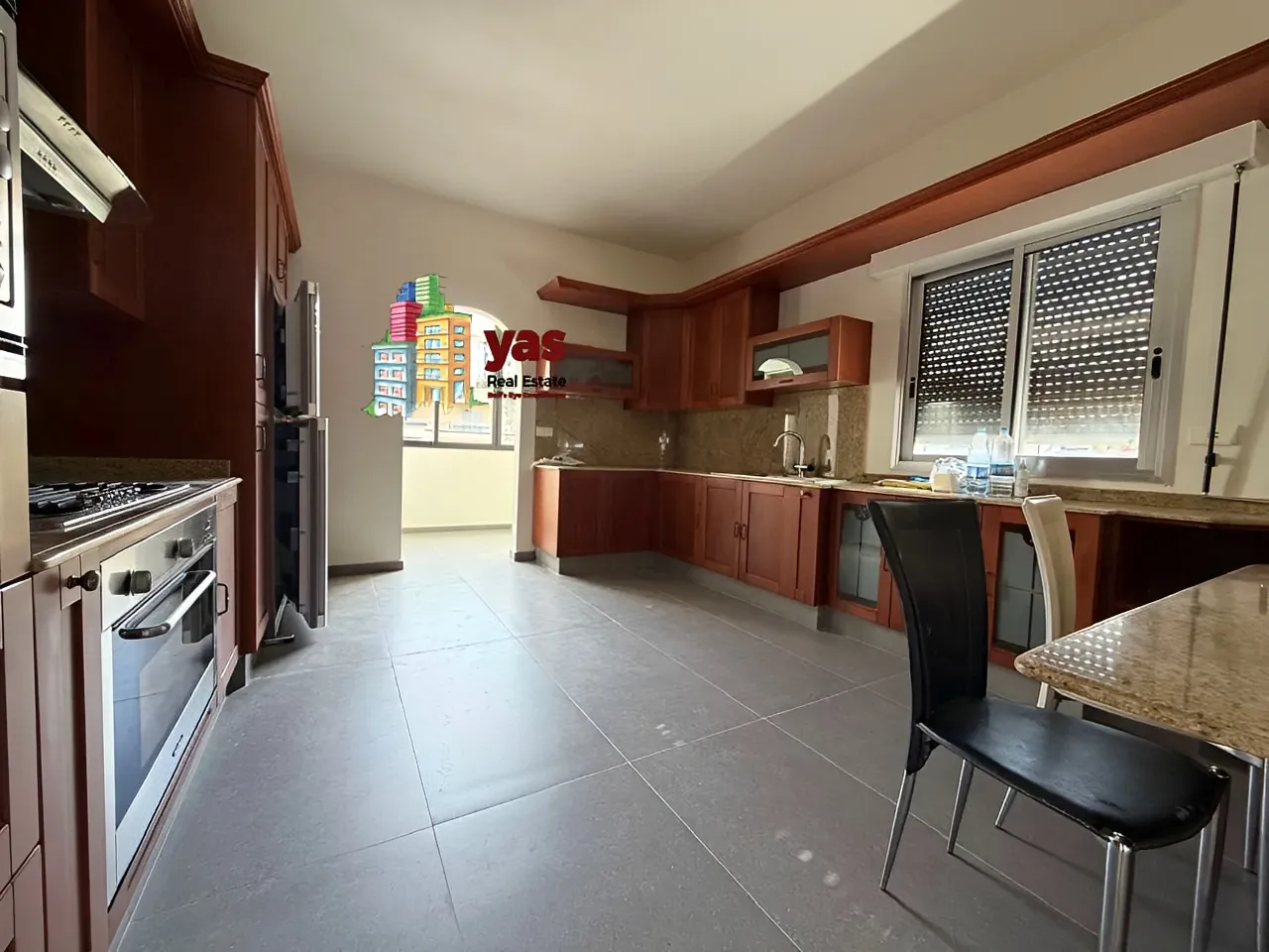 Apartment for Sale in Ballouneh - 4 bed, 3 bath